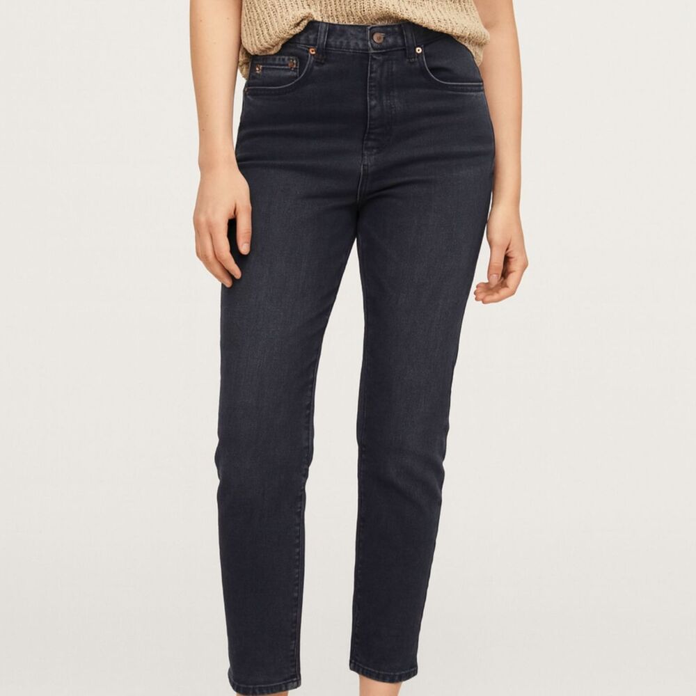 Zara Black Denim Jeans Mid Rise Straight Leg Size 8